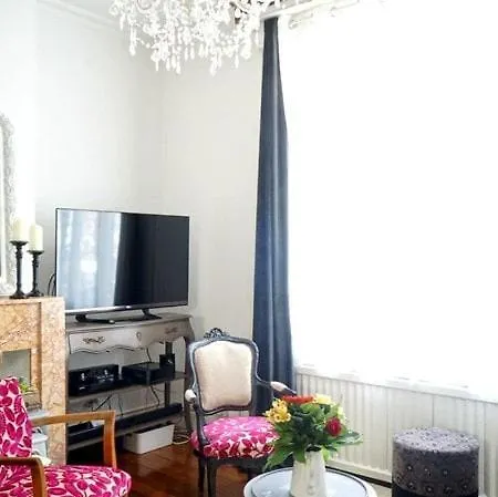 度假居 Les Bains House & Garden 5 Min Walk