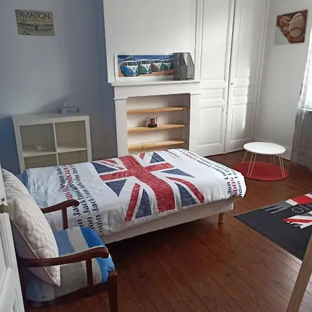 Les Bains House & Garden 5 Min Walk Holiday home Malo-les-Bains